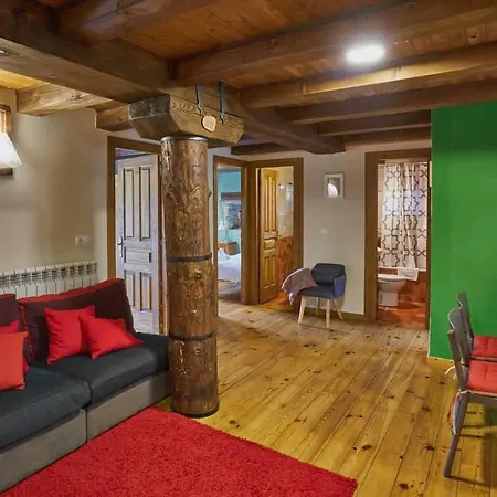 Casapirineos Casa rural Ulle